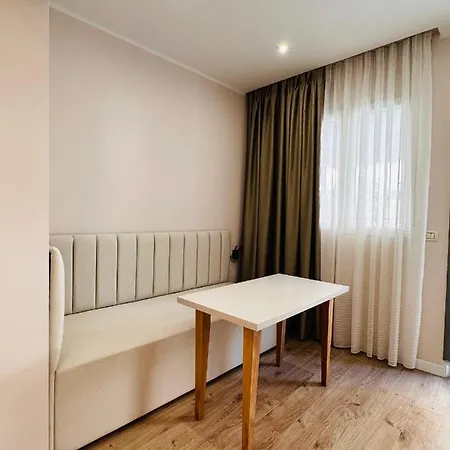 Beach Apartaments Durres Apartment *